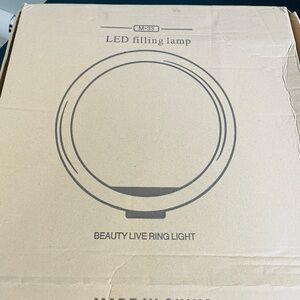 LED Beauty Live Ring Light with Adjustable Settings